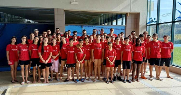 SC Braga vence 163 medalhas no Torneio de Abertura da Associação de Natação do Minho