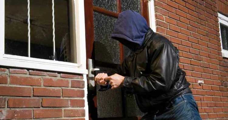 Moradores preocupados com vaga de assaltos em Braga