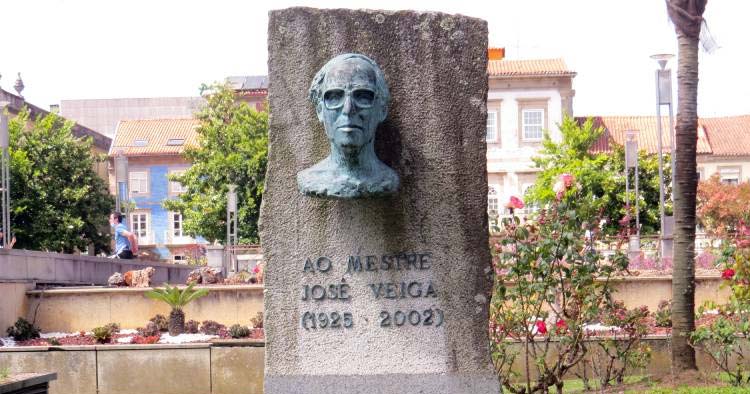 Livro “José Veiga, o desenhador da alma de Braga” apresentado esta terça-feira