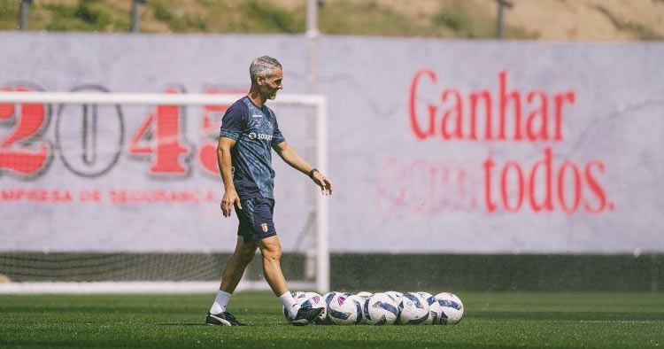 Carlos Vicens: "Temos de fazer um jogo muito bom para podermos vencer"