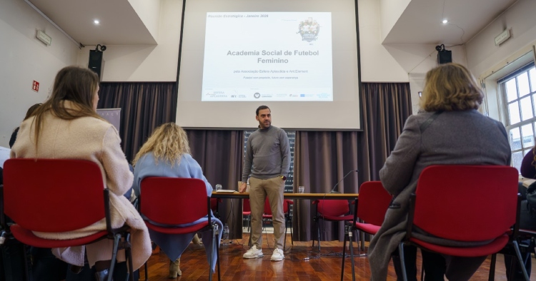 Guimarães reforça aposta na inclusão através da Academia Social de Futebol Feminino