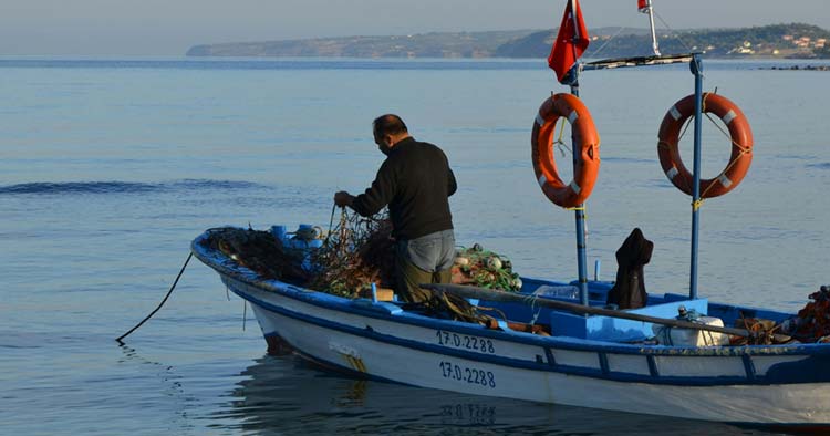 Governo vai disponibilizar 3,5 milhões para compensar perdas na pesca devido ao mau tempo
