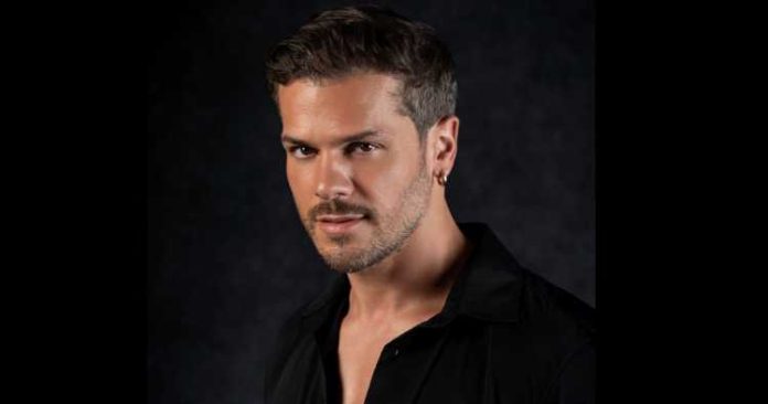 mickael carreira