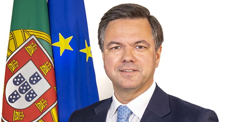 Ministro Adjunto e da Reforma do Estado em Braga para participar em debate organizado pela AEMinho
