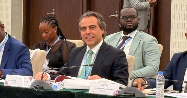 Autarca de Guimarães eleito vice-presidente da União das Cidades Capitais de Língua Portuguesa