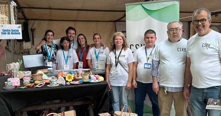 Centro Social do Vale do Homem promoveu mostra de projetos e workshop de vime na Póvoa de Lanhoso