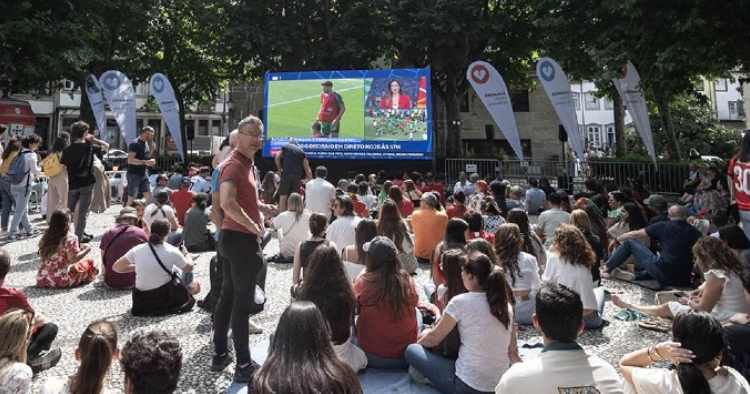 Guimarães instala Fan Zone para acompanhar o Mundial de Futebol