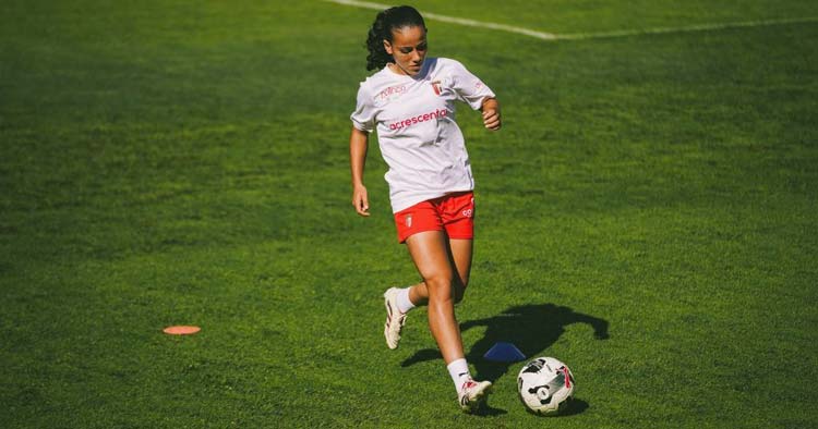 Nádia Bravo renova com o SC Braga até 2030