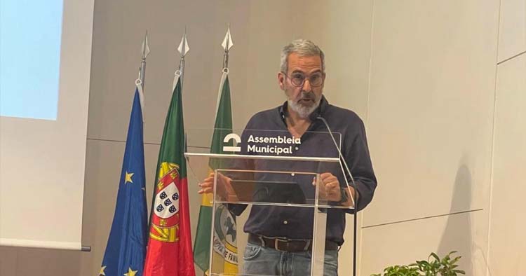 PS leva à Assembleia Municipal preocupações com estacionamento e trânsito em Famalicão