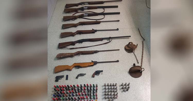 GNR constitui arguido homem por ameaça agravada e apreende armas em Cabeceiras de Basto