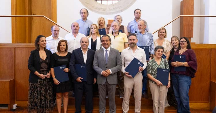 Câmara Municipal de Guimarães formaliza protocolos do Orçamento Participativo das Escolas
