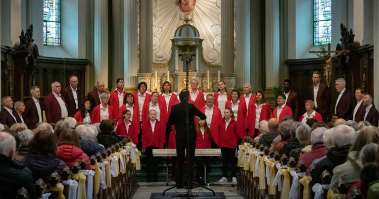 Coro francês atua em Gondar e na Igreja da Misericórdia de Guimarães
