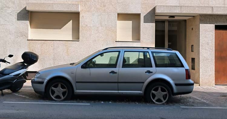O cemitério automóvel nas ruas de Braga