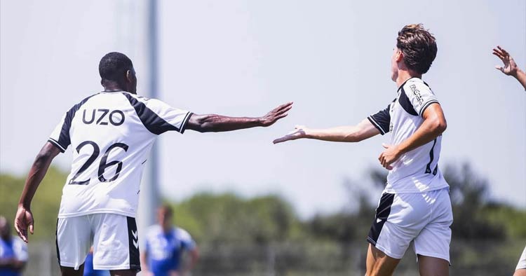Vitória SC empata com o Nottingham Forest no fecho do estágio de pré-temporada
